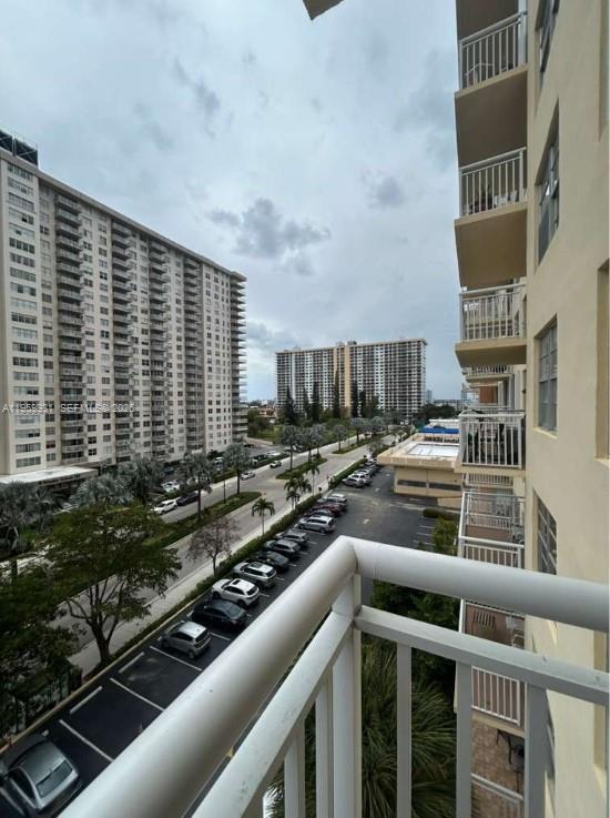 Photo - 251 174th St Unit 609