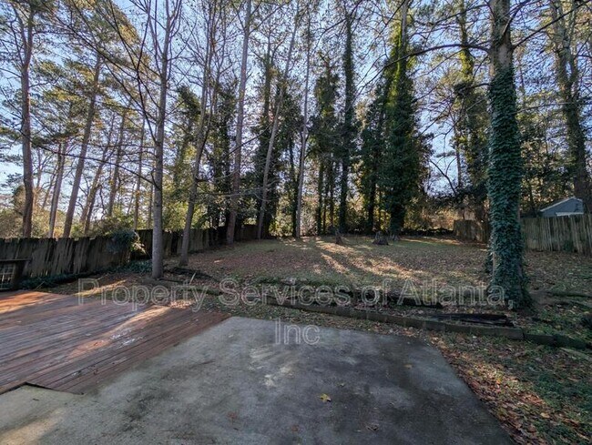 Photo - 1853 Boulderview Dr SE