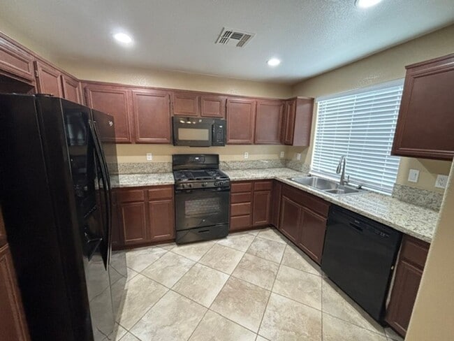642 Brewer Rd