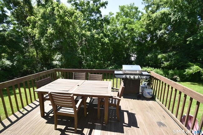 Photo - 139 Hewitt Rd