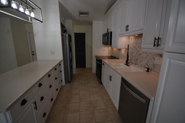 Photo - 1379 Pinetta Cir