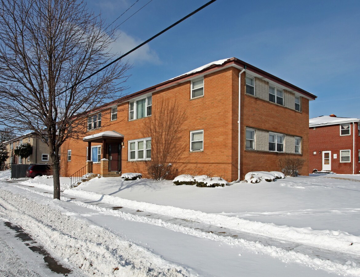 Photo - 3606 50th St Apartments