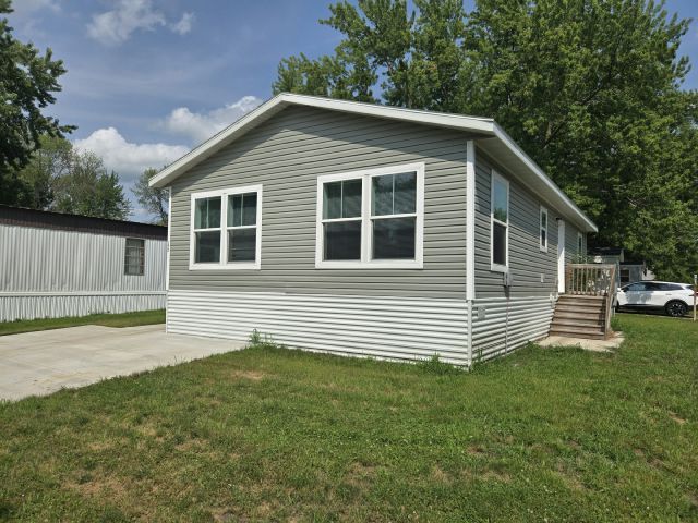 Building Photo - 152 Terri Ln