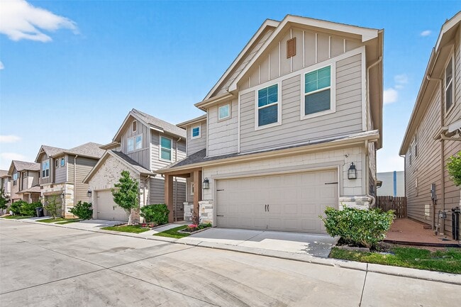 Photo - 5122 Emma Forest St