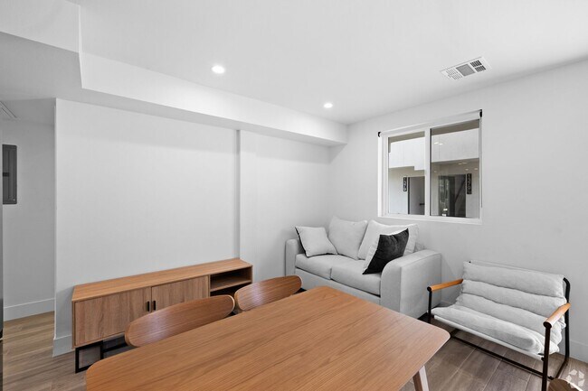 Photo - 3111 Walton Ave