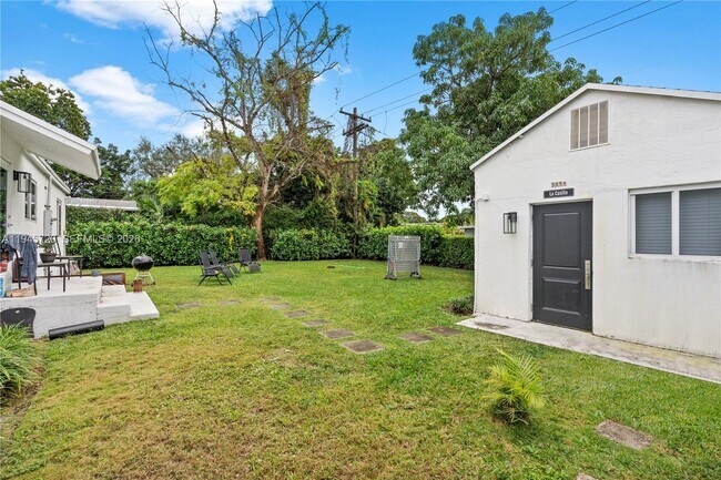 Photo - 5854 SW 62nd St