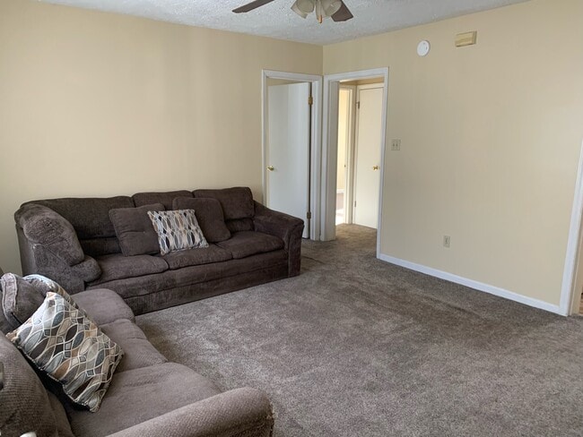 Photo - 4864 National Rd Unit 1D