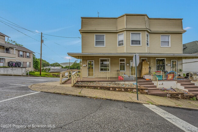 Photo - 57 Johnson St