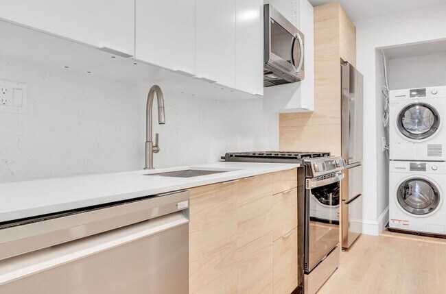 Photo - 321 Summit Ave Unit 103