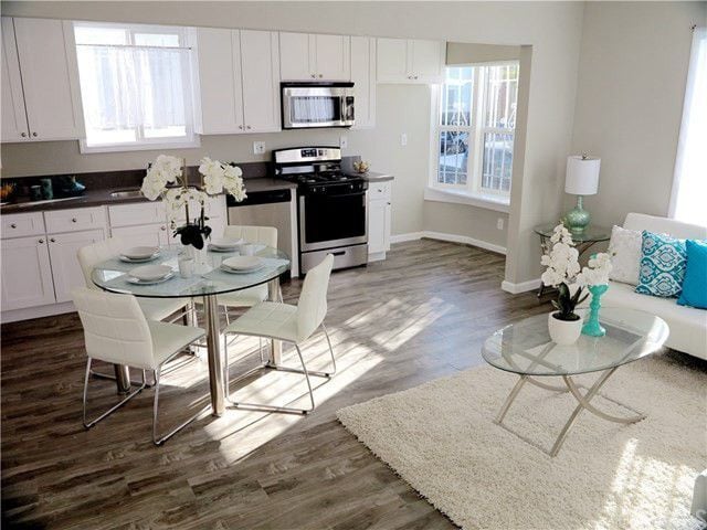 Photo - 6580 S Van Ness Ave