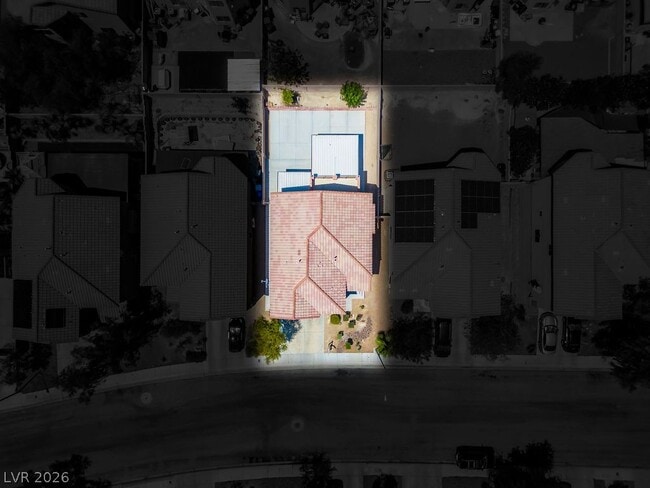 5913 Running Horse Dr