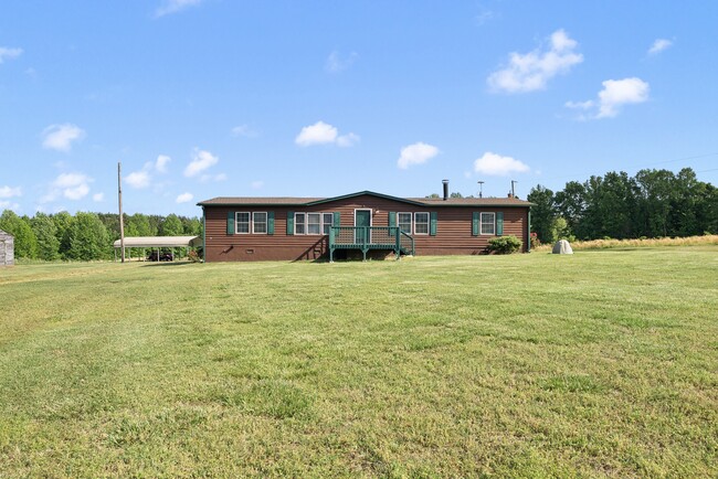 Photo - 674 Mount Olivet Church Rd House