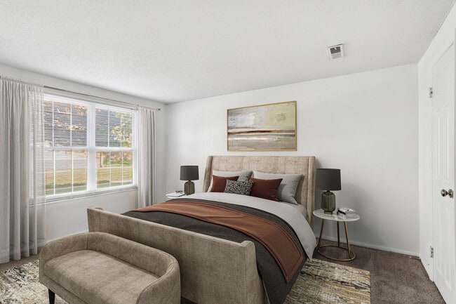 Photo - ReNew on Lindbergh