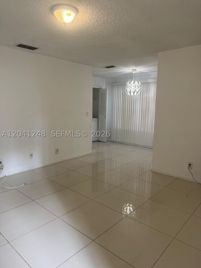 Photo - 3460 Pinewalk Dr N Unit 311
