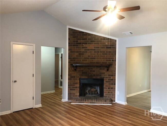 Photo - 120 Harmon Creek Dr