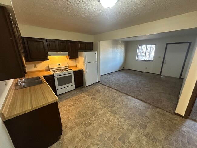 Photo - 1202 19th St Unidad Apt. 8