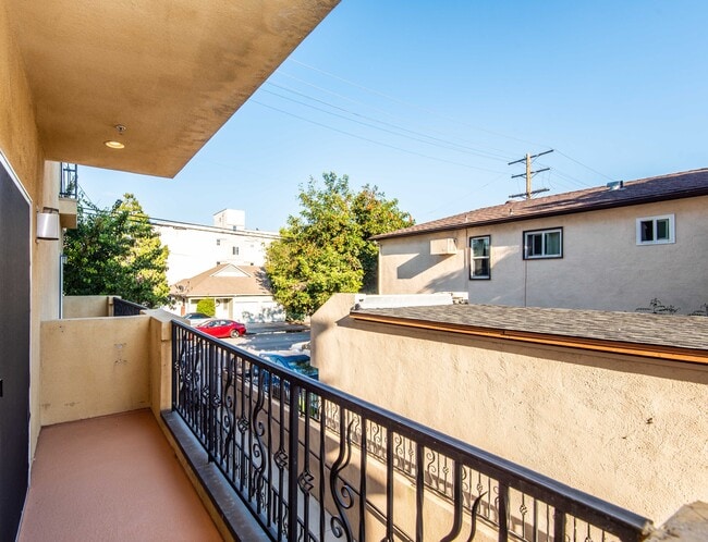 Building Photo - 4871 Klump Ave Unit 105 Rental