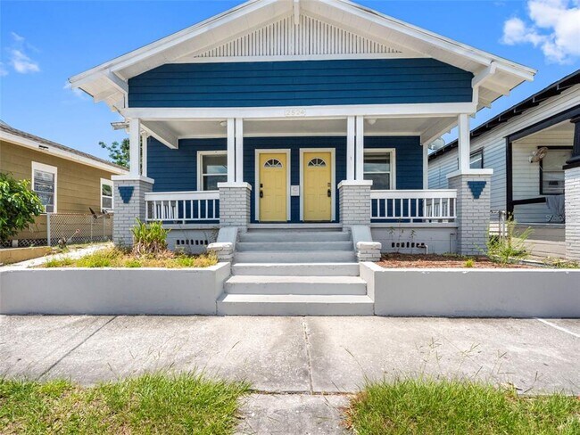 Building Photo - 2524 W Cherry St Rental