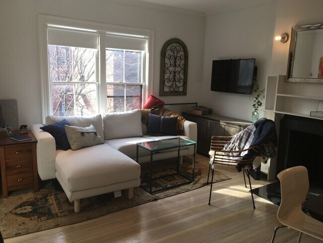 Photo - 336 Marlborough St Unidad 10