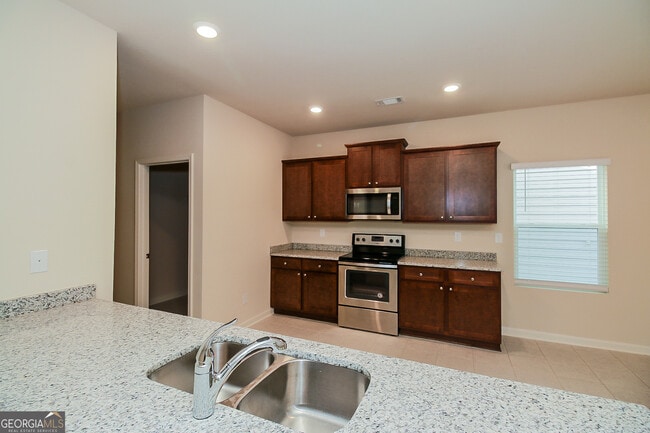 Photo - 10902 Wheeler Trce