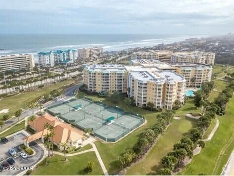 Building Photo - 4650 Links Village Dr Unit B701 Rental