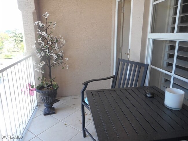 Photo - 2080 W First St Unit 304