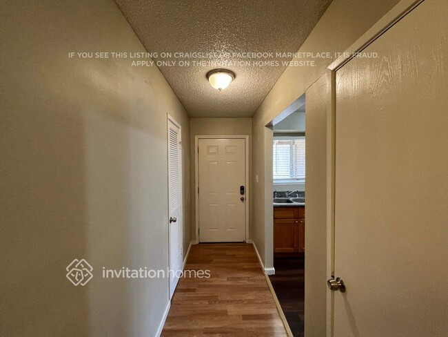 Photo - 7779 25th St