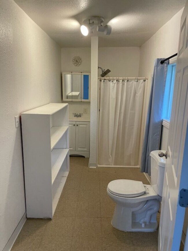 Photo - Smith Unit 404 Arlee St S #A