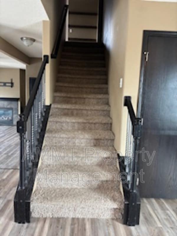 Photo - 2114 Probst Ct SW