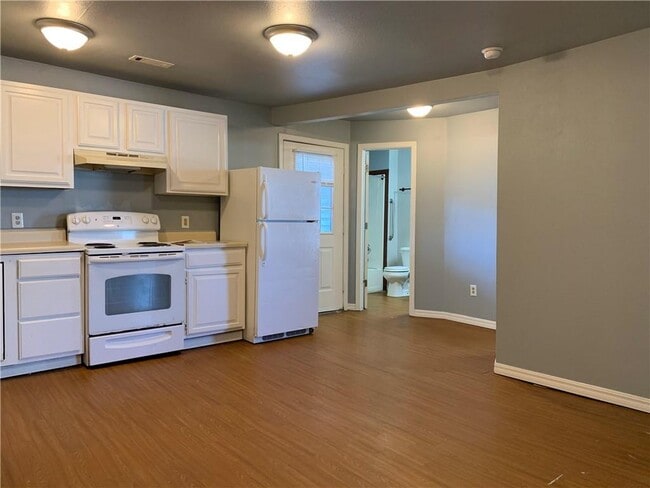 Photo - 700 Virginia St