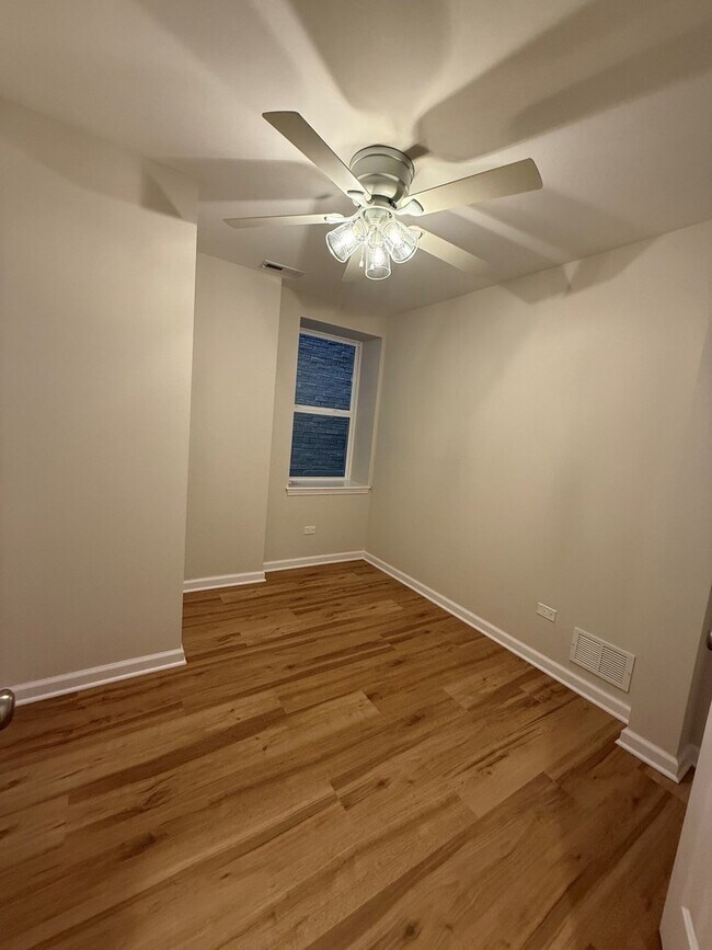 Photo - 5751 W Higgins Ave Unit 1S