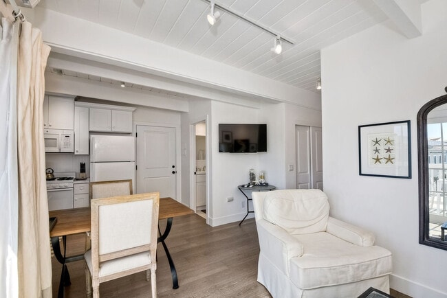 Building Photo - 3636 Carlsbad Blvd Unit ID1248702P Rental