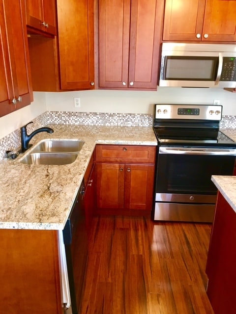 2554 S J St Unit 2554 South J st