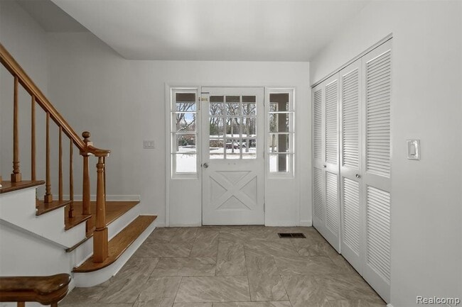 Photo - 5570 Forman Dr