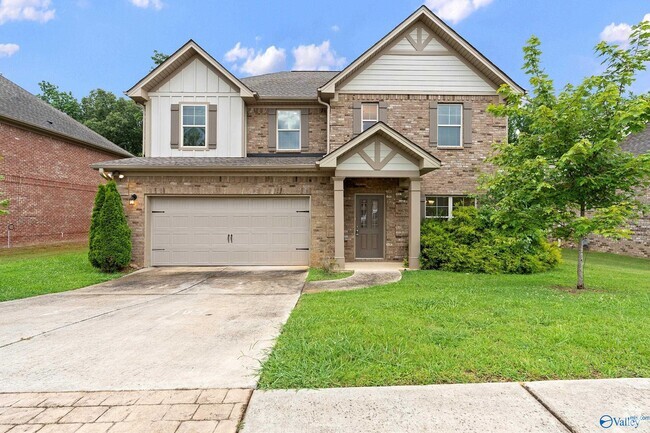 Building Photo - 7206 Dorchester Dr SE Rental