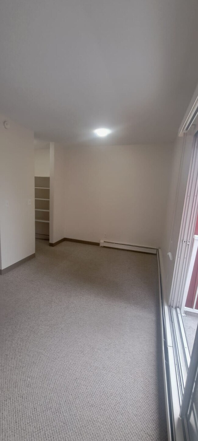 Photo - 13516-102 102 St NW Unit 314