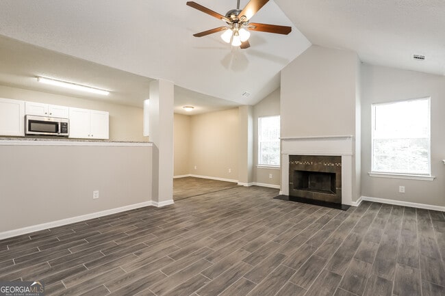 Photo - 8808 Edenton Way