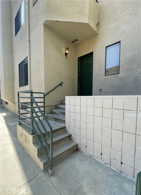 Building Photo - 1151 Pine St