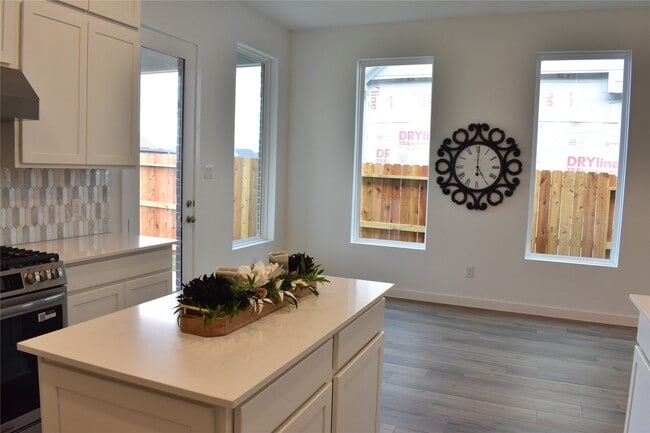 Photo - 32042 Sweet Pea Mdw Dr