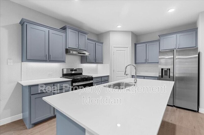 Photo - 212 Roundstone Rd