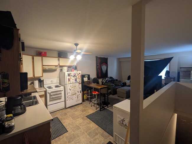5662 Vedder Rd Unit 23