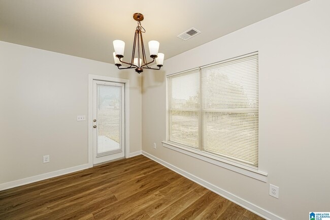 Photo - 555 Kincaid Cove Ln