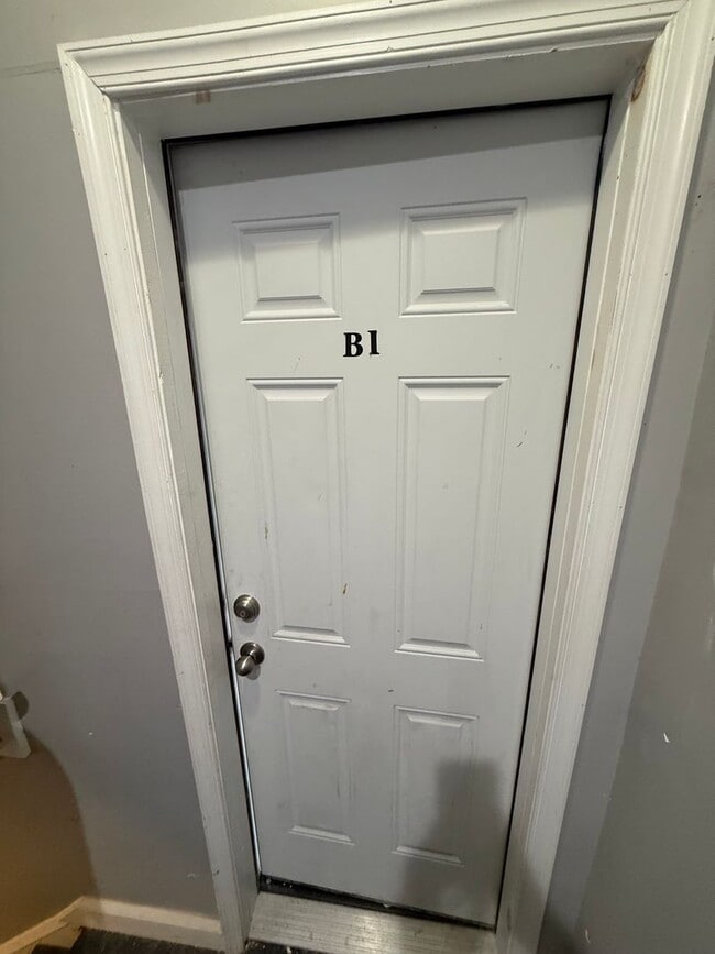 Photo - 1 Bedroom apartment with a bonus Den- Available today! Unit B1