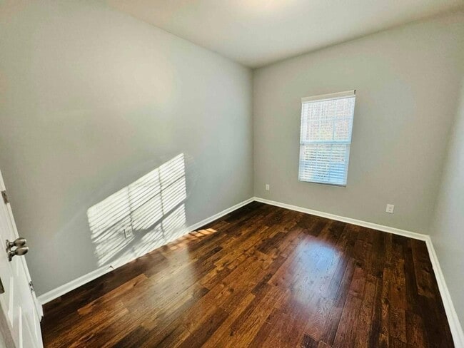 Photo - 1136 Doby Springs Dr