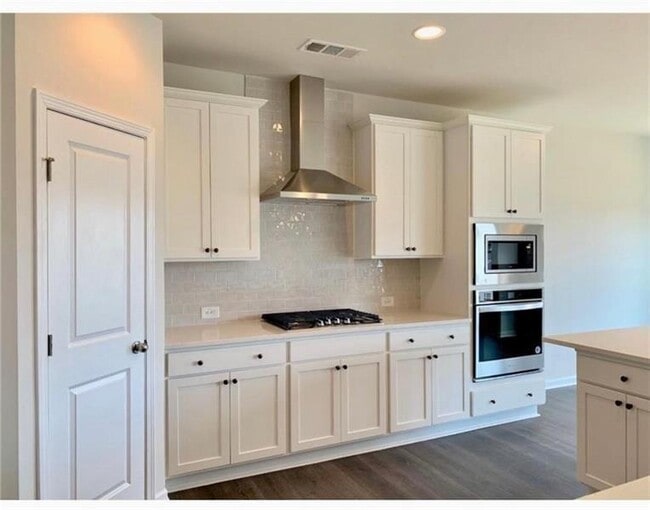 Photo - 4710 Falls River Dr