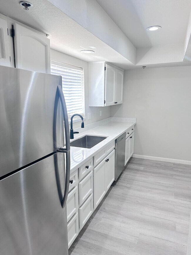 Photo - 3031 N Civic Center Plaza Unit 148