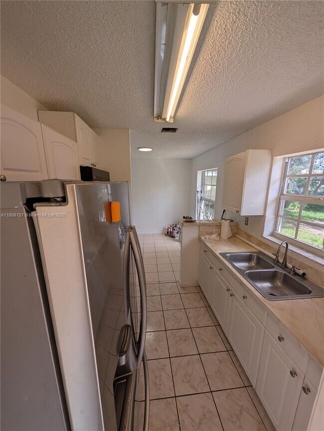 Photo - 720 NW 15th Terrace