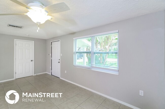 Photo - 4215 Tarpon Rd