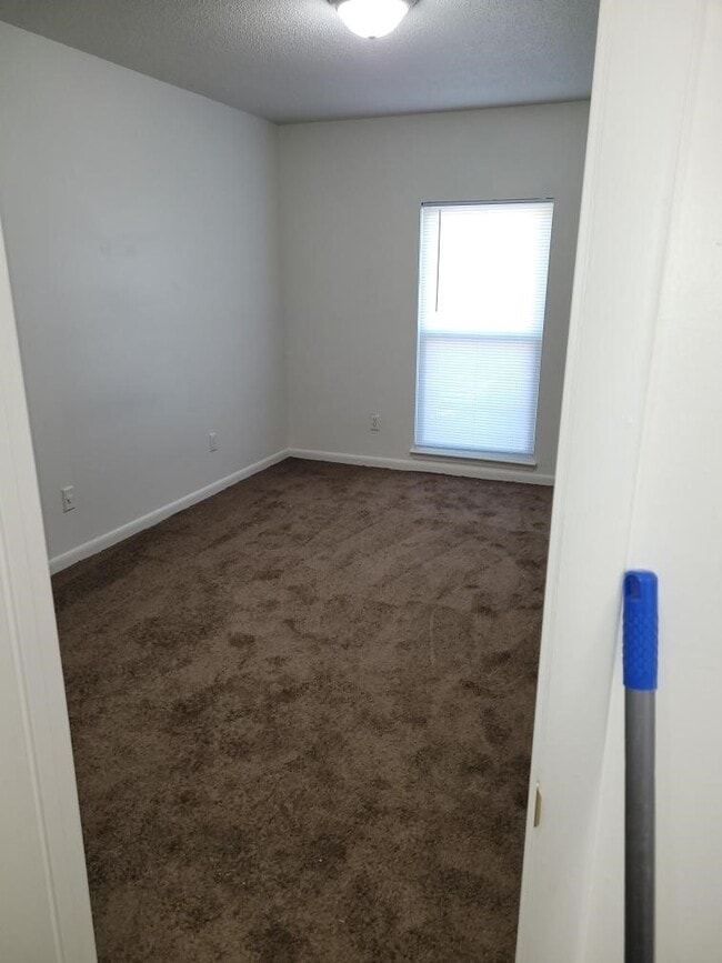 Photo - Village Creek-INCOME BASED-WAITLIST ONLY