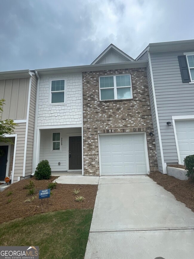 Building Photo - 35299 Condor Ct